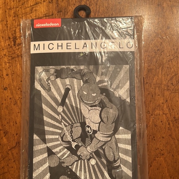 Super long teenage mutant ninja turtle socks! Michelangelo. - Picture 5 of 5